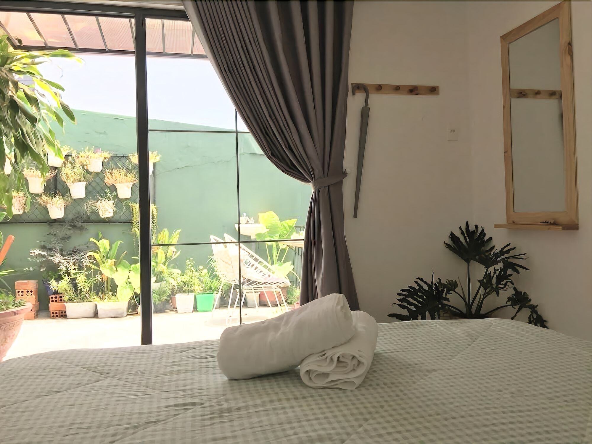 La La House Homestay Nha Trang Exteriör bild